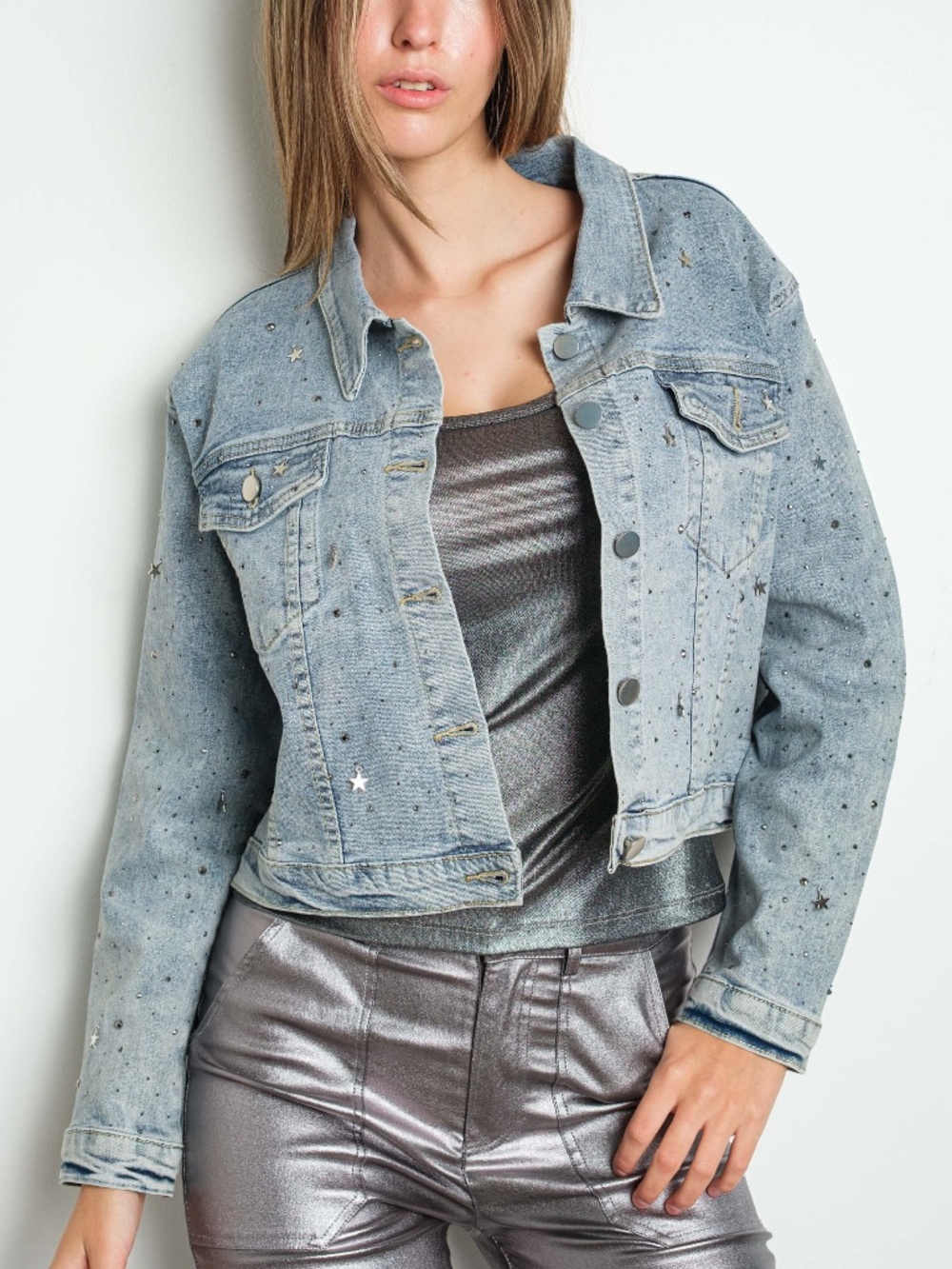 Western Light Wash Studded Star Detail Stretchy Denim Jean Jacket